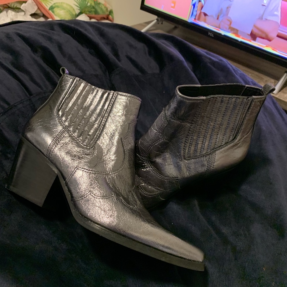 Sam Edelman Silver Boots - 11